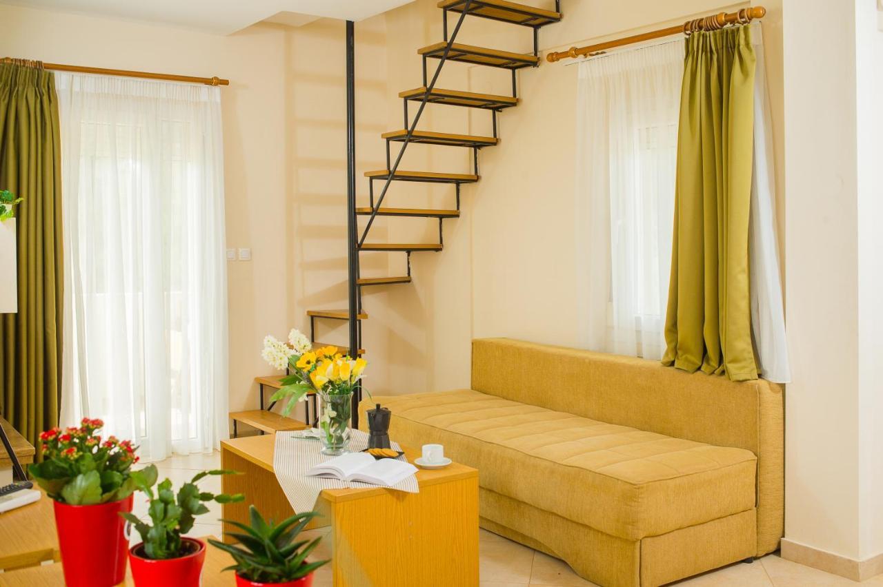 Monopetro Appartement Metamorfosi  Buitenkant foto